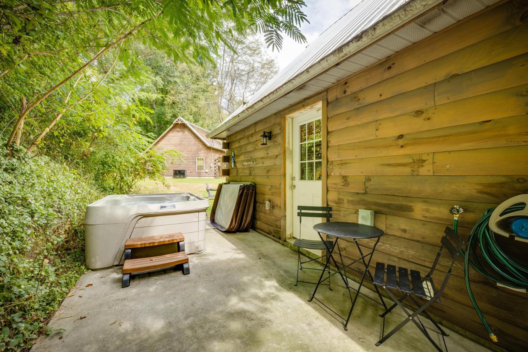 Bear Clubhouse Hot Tub, 1Mile From The Parkway, 900 In Free Tickets! Pigeon Forge Exterior foto