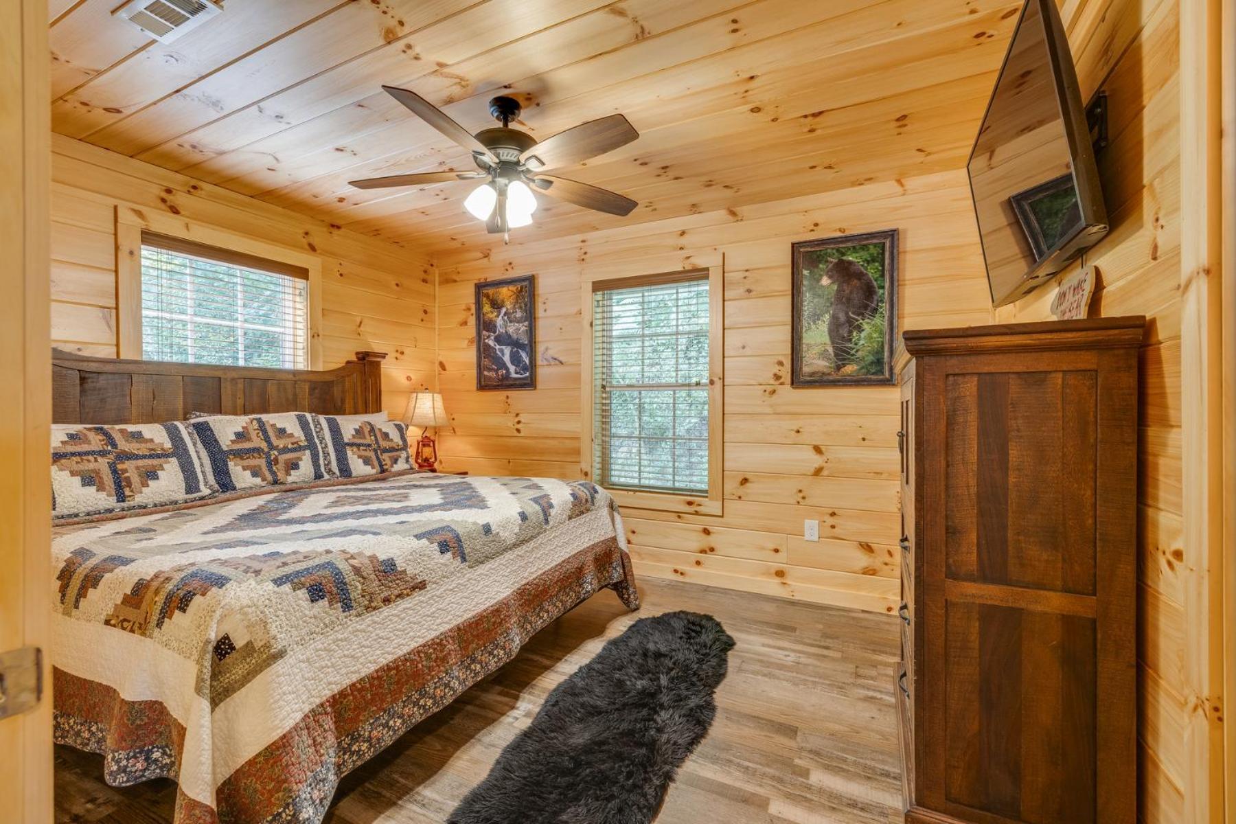 Bear Clubhouse Hot Tub, 1Mile From The Parkway, 900 In Free Tickets! Pigeon Forge Exterior foto